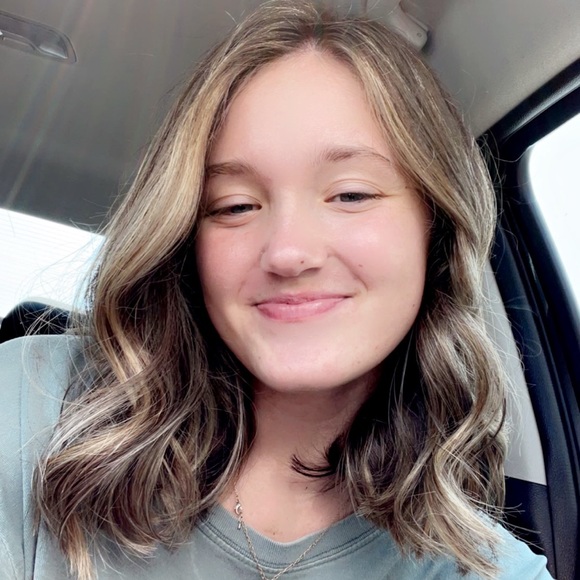 Meet your Posher, Leigh ann - Picture 1 of 1